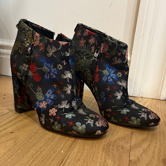 Sam Edelman Floral Bootie - Picture 1 of 5